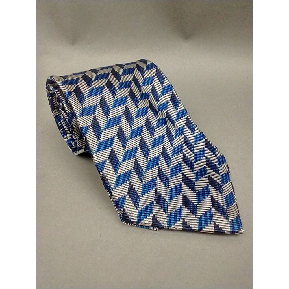 DeSantis Collection Silk Necktie Repp Print Blue‎ 56" L - 4" W Made In Italy